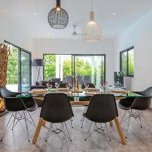 Sawadee, 2 Bedrooms, Chaweng Noi Villa *