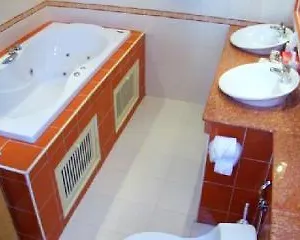 Hotell Bang Po Sovereign 3 Bed 3*