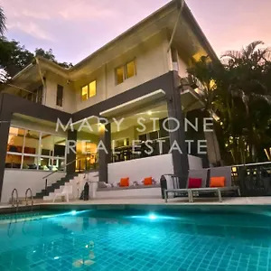 5br - Tropical Garden Pool Villa *