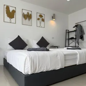 Hotel Chu-cha's *